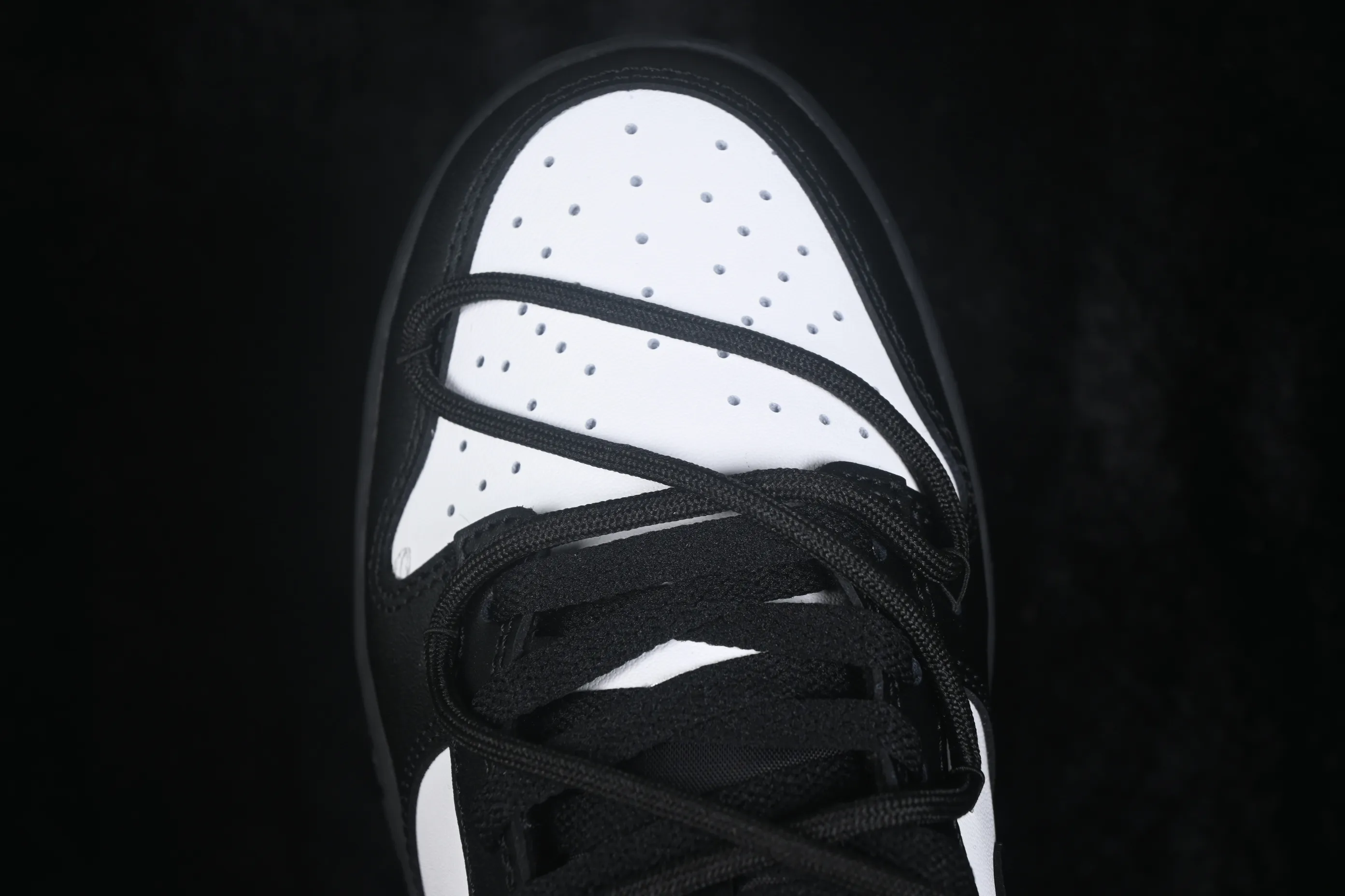 All categories Nk SB Dunk Series Nk SB Dunk Low High-end customized low-top sneakers Nike SB Dunk Low low-top casual skateboard shoes IO7606-010